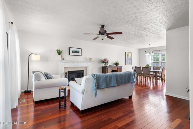 5726 Lagerfield Lane, Knoxville, TN 37918