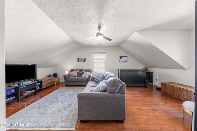 5726 Lagerfield Lane, Knoxville, TN 37918