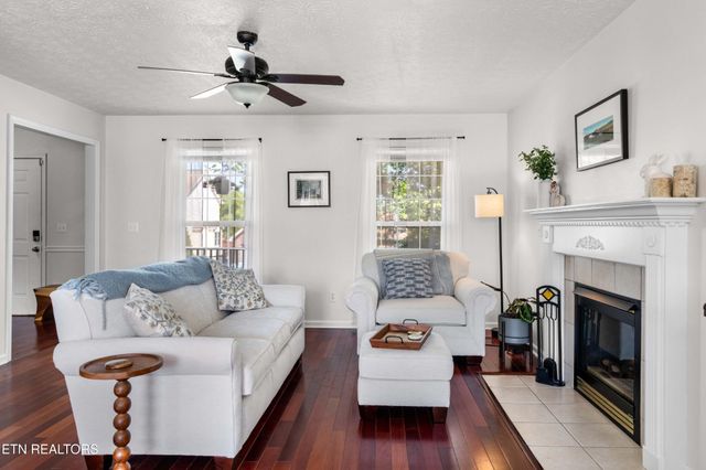 5726 Lagerfield Lane, Knoxville, TN 37918