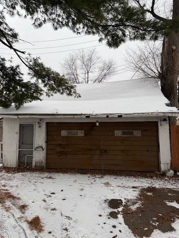 11635 Minock Street, Detroit, MI 48228