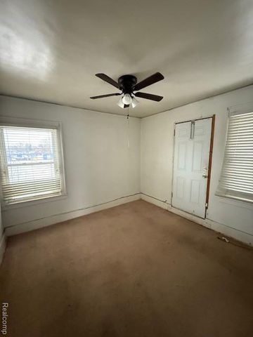 11635 Minock Street, Detroit, MI 48228