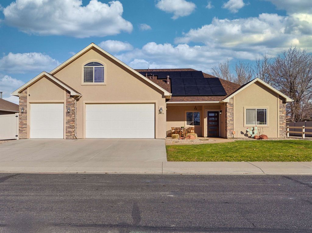 2904 River Bend Lane, Grand Junction, CO 81503