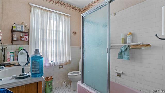 45 Highgate Avenue, Buffalo, NY 14214
