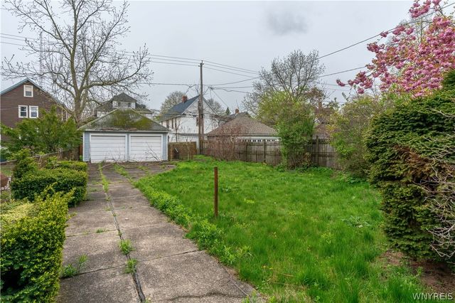 45 Highgate Avenue, Buffalo, NY 14214