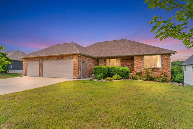 451 Uniqueville Lane, Lampe, MO 65681
