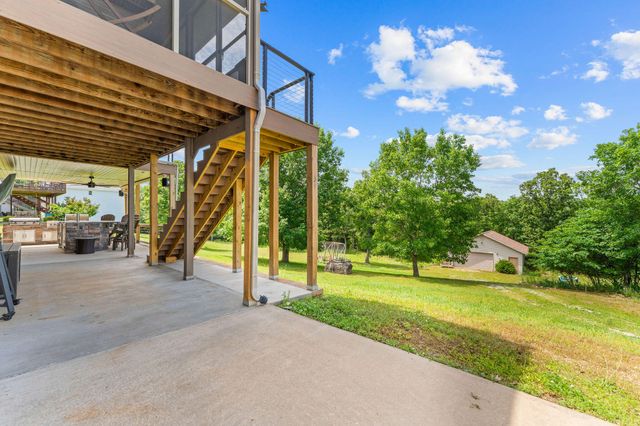 451 Uniqueville Lane, Lampe, MO 65681