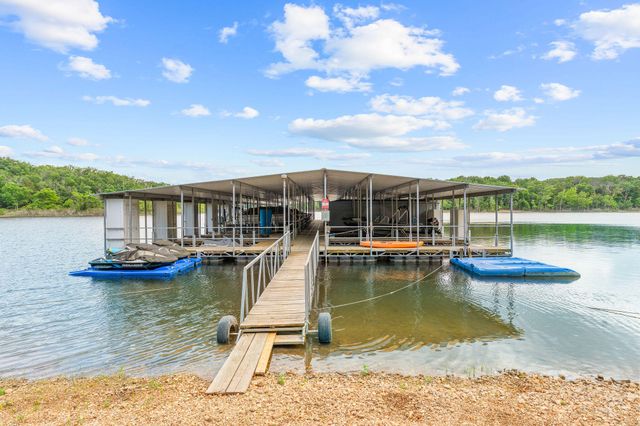 451 Uniqueville Lane, Lampe, MO 65681