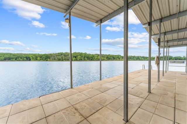 451 Uniqueville Lane, Lampe, MO 65681