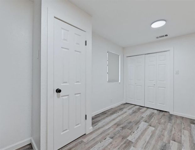 9508 Kempler DR B, Austin, TX 78748