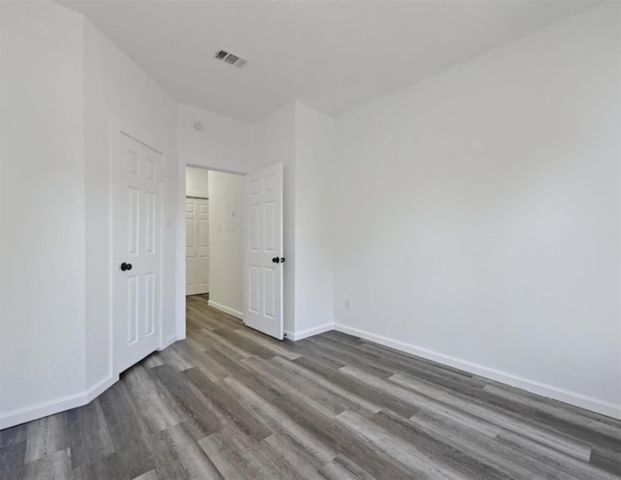 9508 Kempler DR B, Austin, TX 78748