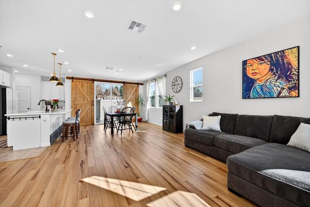 6174 Florence Aly, Citrus Heights, CA 95610