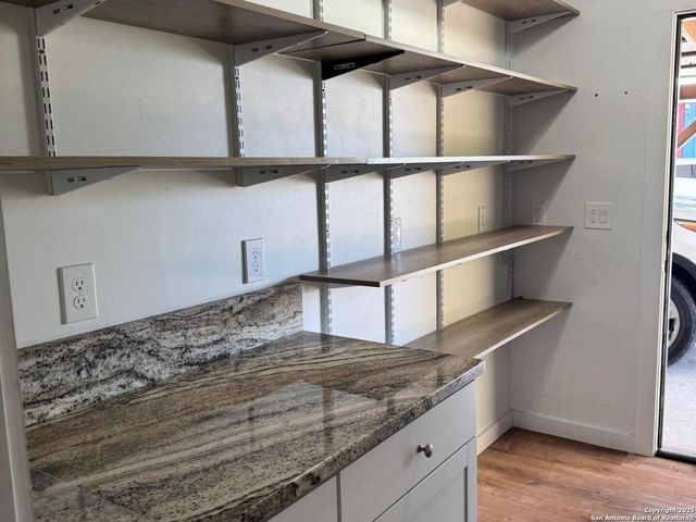 103 Amber, Comfort, TX 78013