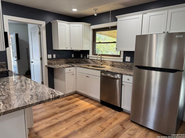 103 Amber, Comfort, TX 78013