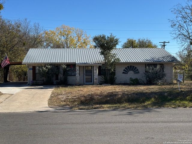 103 Amber, Comfort, TX 78013