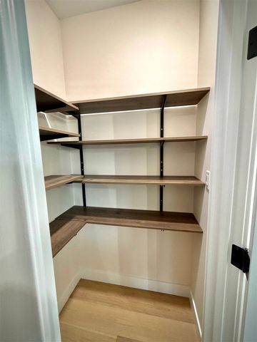 7960 N Westnedge Avenue, Kalamazoo, MI 49009