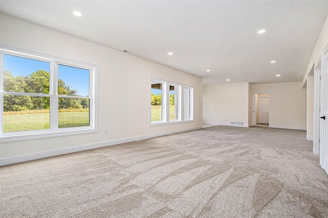 7960 N Westnedge Avenue, Kalamazoo, MI 49009