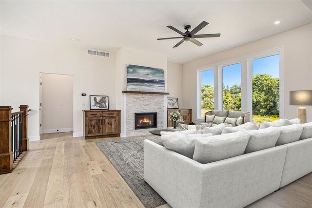 7960 N Westnedge Avenue, Kalamazoo, MI 49009