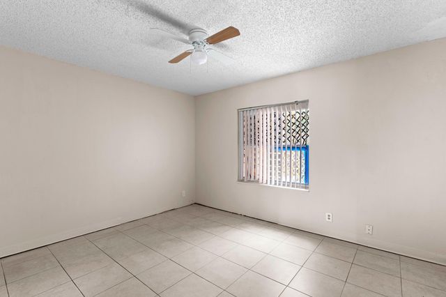 5949 Westfall Road, Lake Worth, FL 33463