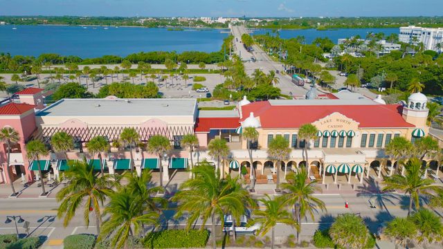 5949 Westfall Road, Lake Worth, FL 33463