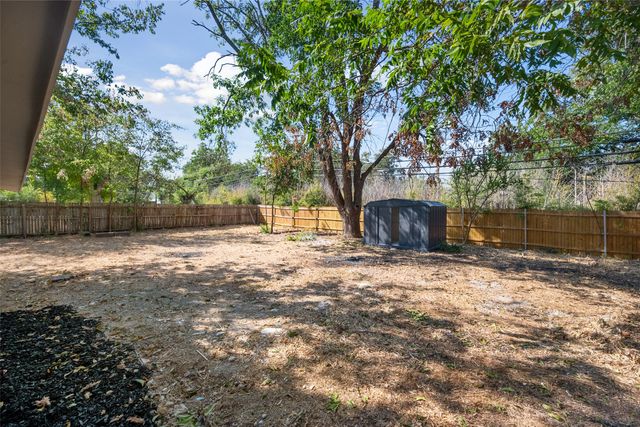 4409 Wedgmont Circle S, Fort Worth, TX 76133