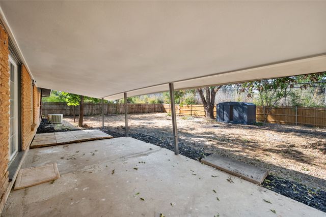 4409 Wedgmont Circle S, Fort Worth, TX 76133