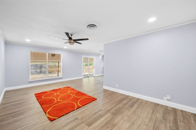 4409 Wedgmont Circle S, Fort Worth, TX 76133