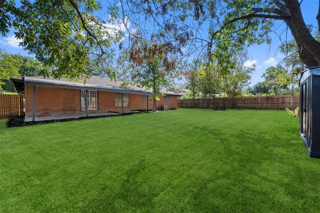 4409 Wedgmont Circle S, Fort Worth, TX 76133