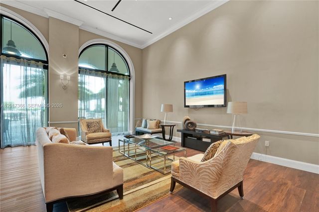 1300 Ponce De Leon Blvd 703, Coral Gables, FL 33134