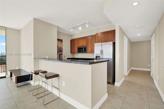 1300 Ponce De Leon Blvd 703, Coral Gables, FL 33134