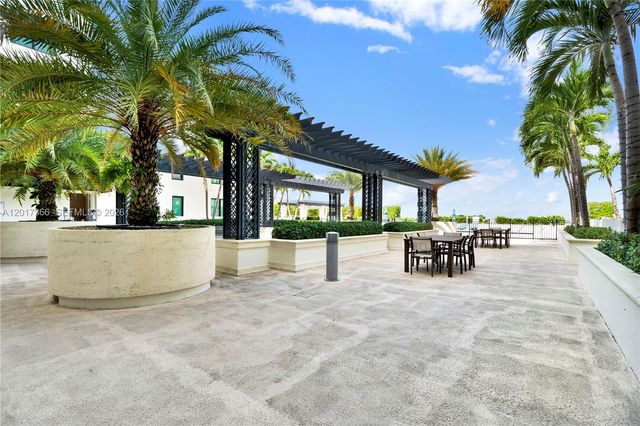1300 Ponce De Leon Blvd 703, Coral Gables, FL 33134
