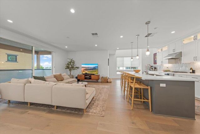 15004 Briggs Court, Los Gatos, CA 95032