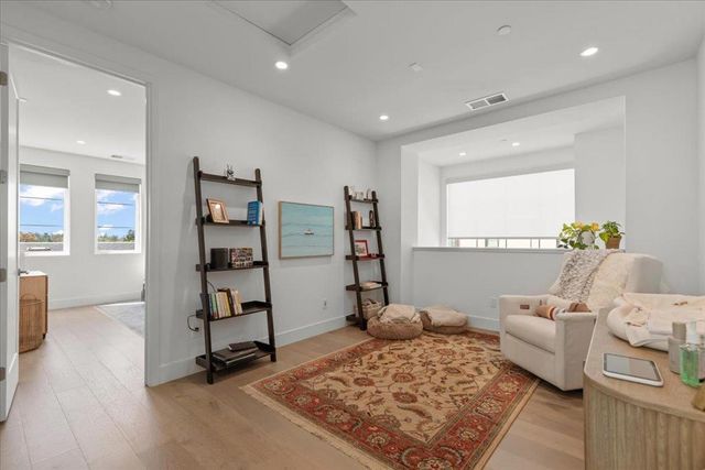15004 Briggs Court, Los Gatos, CA 95032
