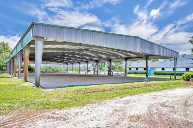 3287 N COUNTY ROAD 426, Geneva, FL 32732