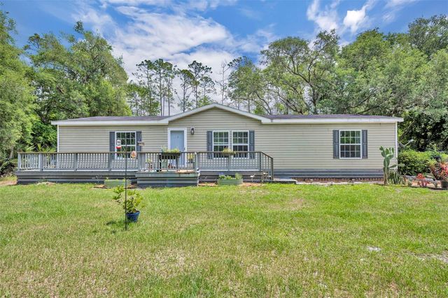 3287 N COUNTY ROAD 426, Geneva, FL 32732