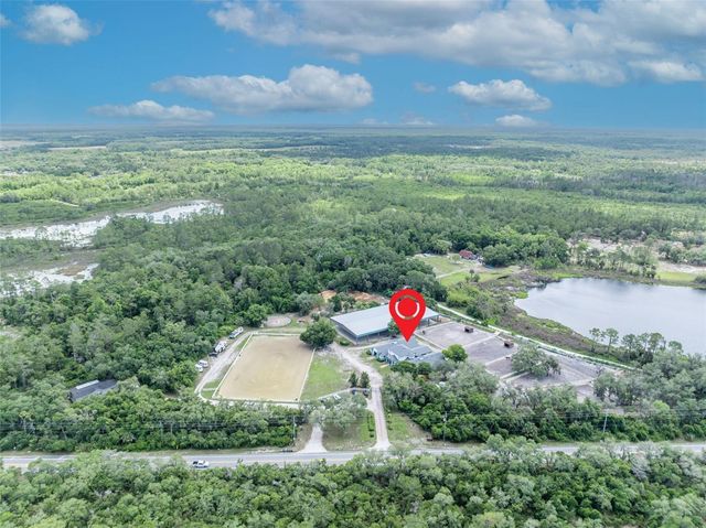 3287 N COUNTY ROAD 426, Geneva, FL 32732
