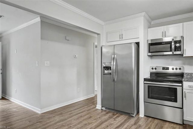 207 Robinson DR, Newport News, VA 23601