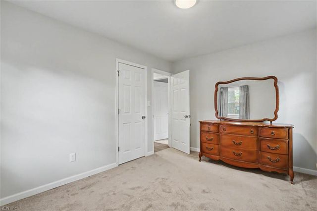 207 Robinson DR, Newport News, VA 23601