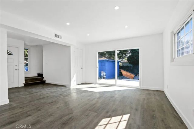 11006 S Truro, Inglewood, CA 90304