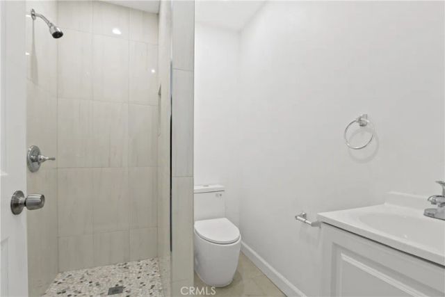 11006 S Truro, Inglewood, CA 90304
