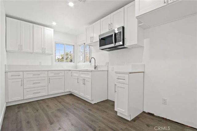 11006 S Truro, Inglewood, CA 90304