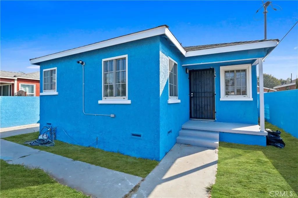 11006 S Truro, Inglewood, CA 90304