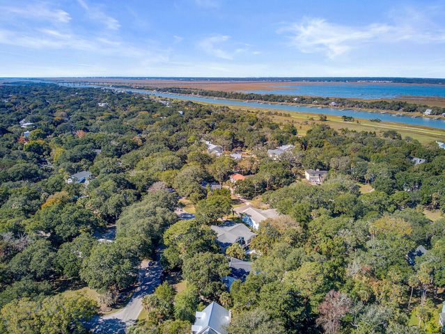 257 Forest Trail, Isle Of Palms, SC 29451