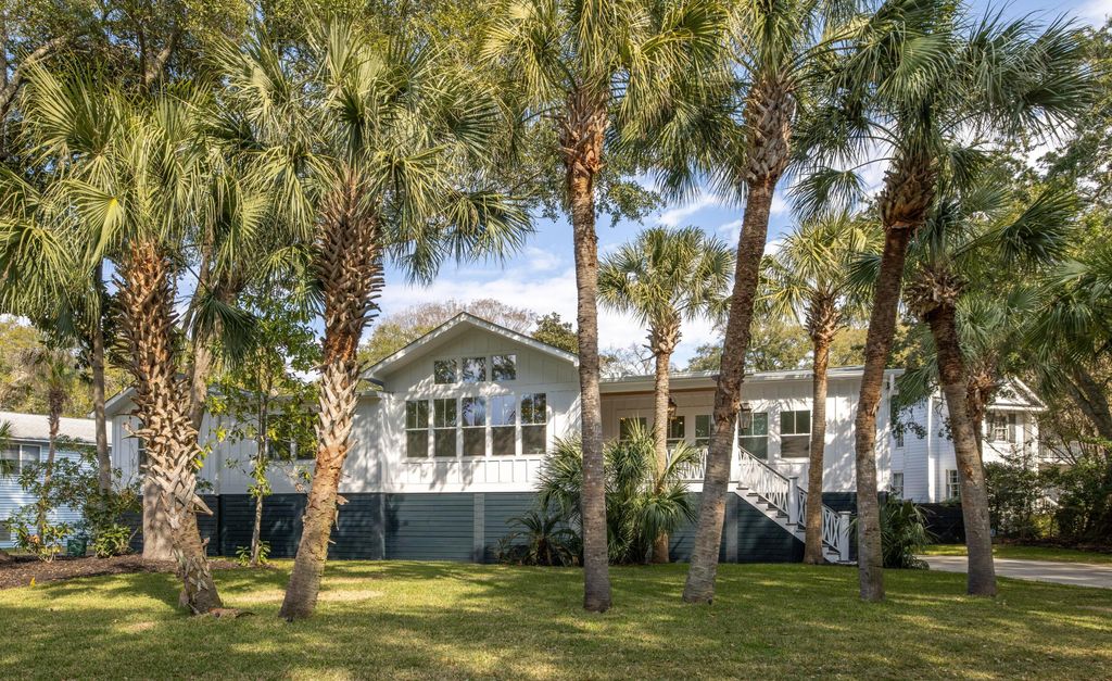 Image 1 of property listing at 257 Forest Trail, Isle Of Palms, SC 29451