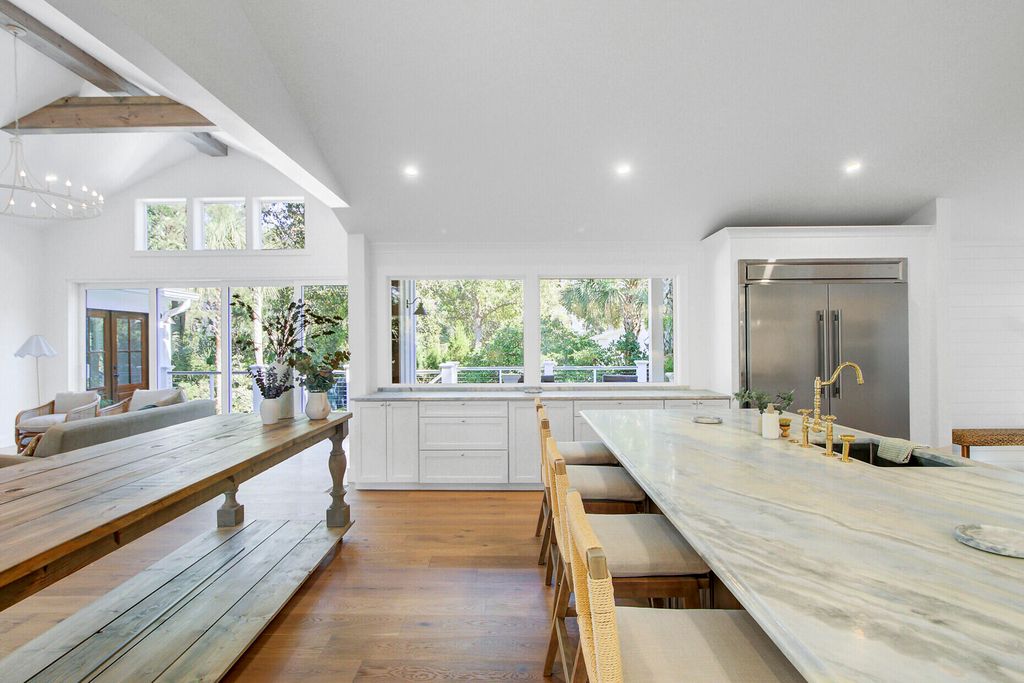 Image 30 of property listing at 257 Forest Trail, Isle Of Palms, SC 29451