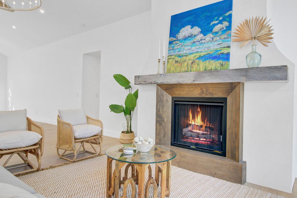 Image 41 of property listing at 257 Forest Trail, Isle Of Palms, SC 29451