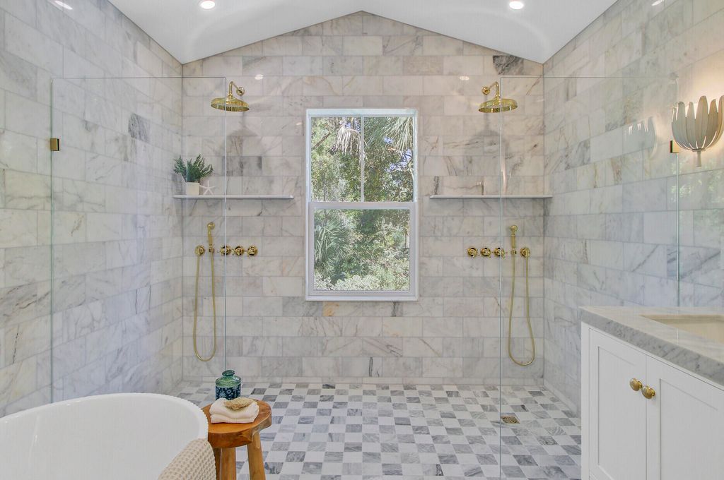 Image 57 of property listing at 257 Forest Trail, Isle Of Palms, SC 29451