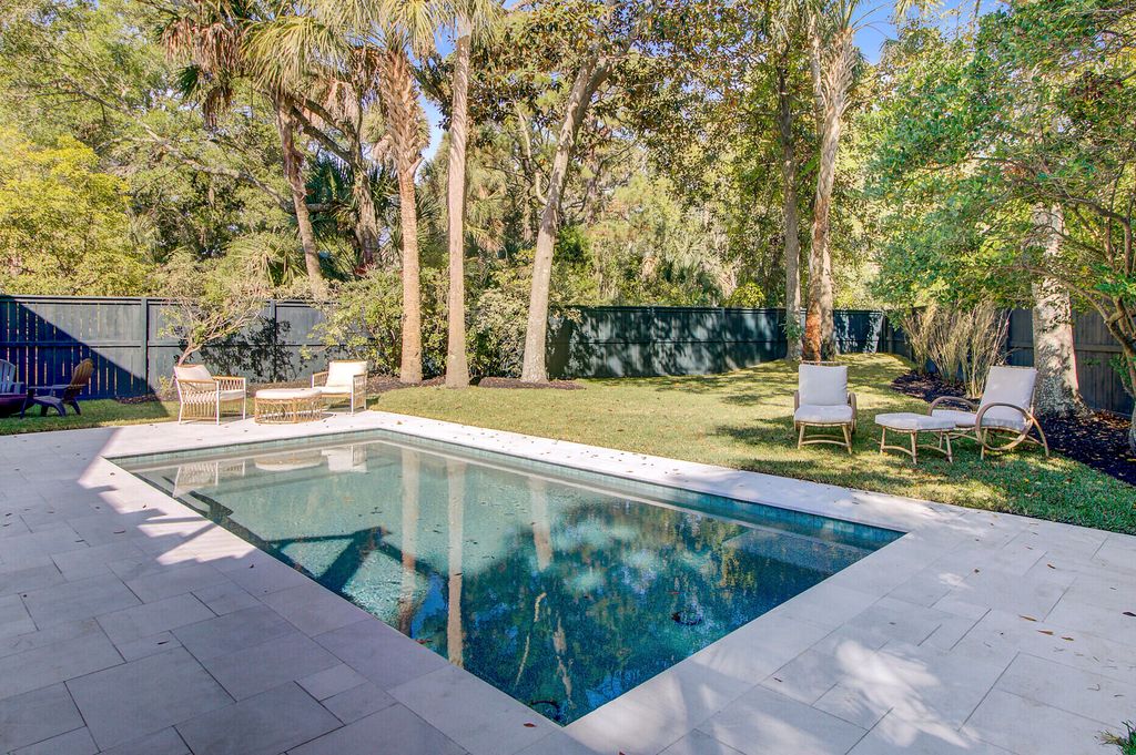 Image 82 of property listing at 257 Forest Trail, Isle Of Palms, SC 29451