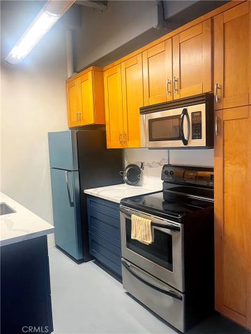 312 W 5th Street 1003, Los Angeles, CA 90013