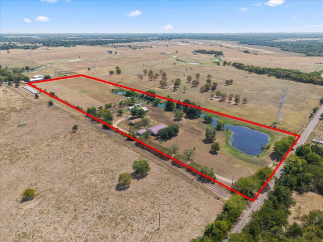 84 Reynolds Lane, Mount Vernon, TX 75457