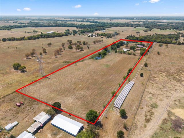 84 Reynolds Lane, Mount Vernon, TX 75457